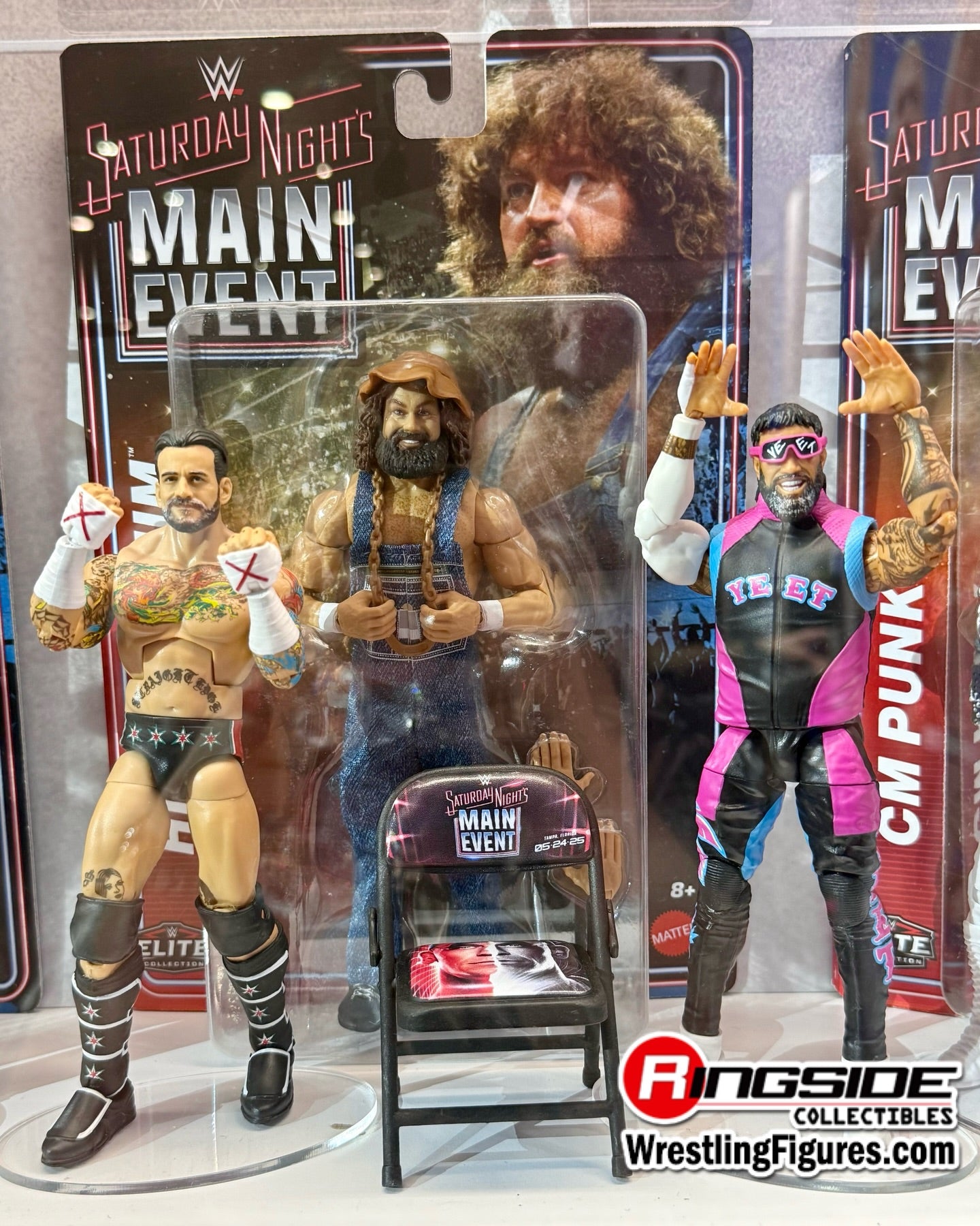 Mattel WWE Elite Actiefiguur en Accessoires, Greatest Hits 2025 set, CM Punk verzamelobject van 15 cm met 25 beweegbare punten en verwisselbare handen, JHT46 Mattel WWE Elite Actiefiguur en Accessoires, Greatest Hits 2025 set, CM Punk verzamelobject van 15 cm met 25 beweegbare punten en verwisselbare handen, JHT46