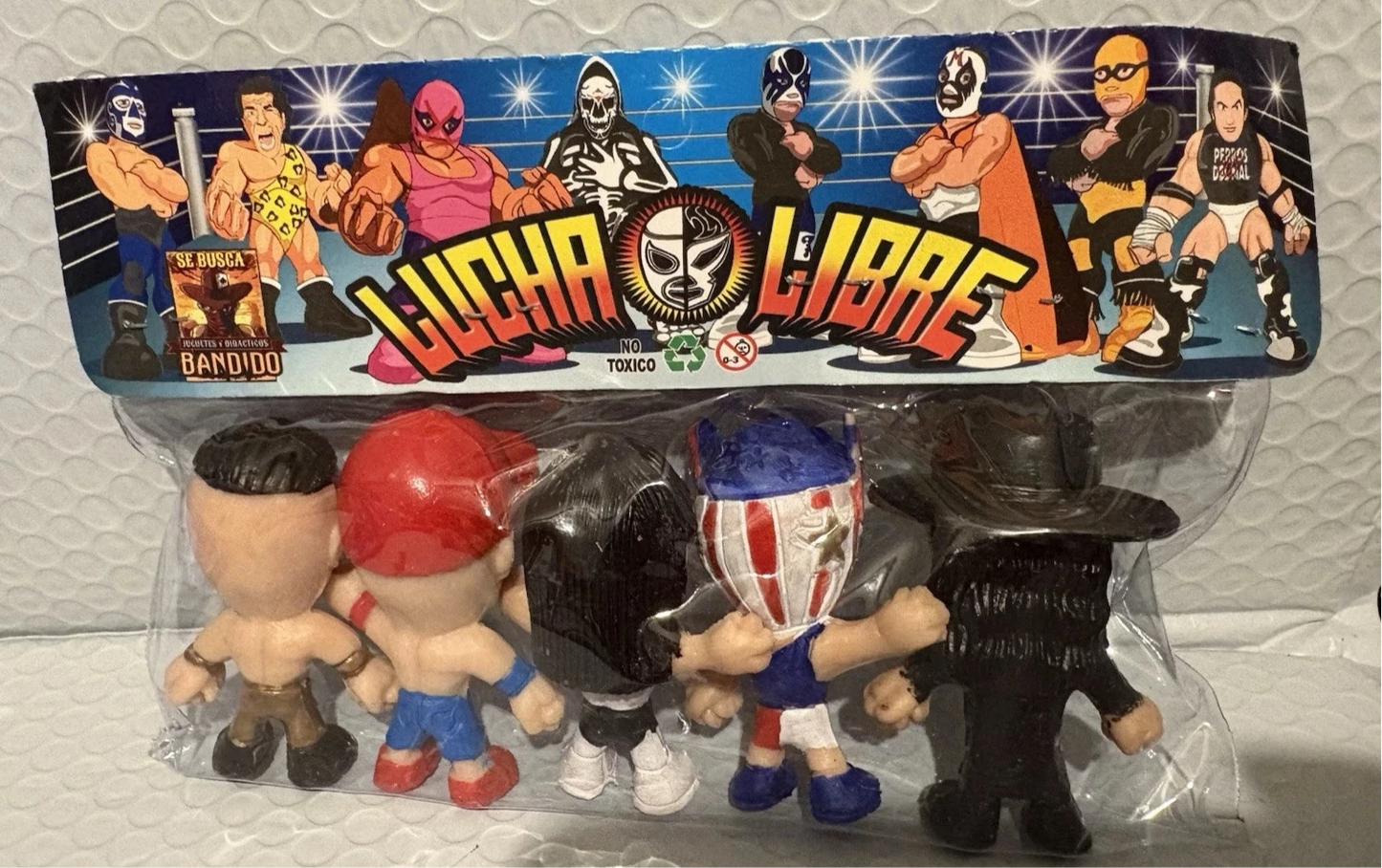 Bandido Juguetes y Didácticos Lucha Libre Bootleg/Knockoff Cabezones: Undertaker, El Grande Americano, Dominik Mysterio, John Cena & Andrade