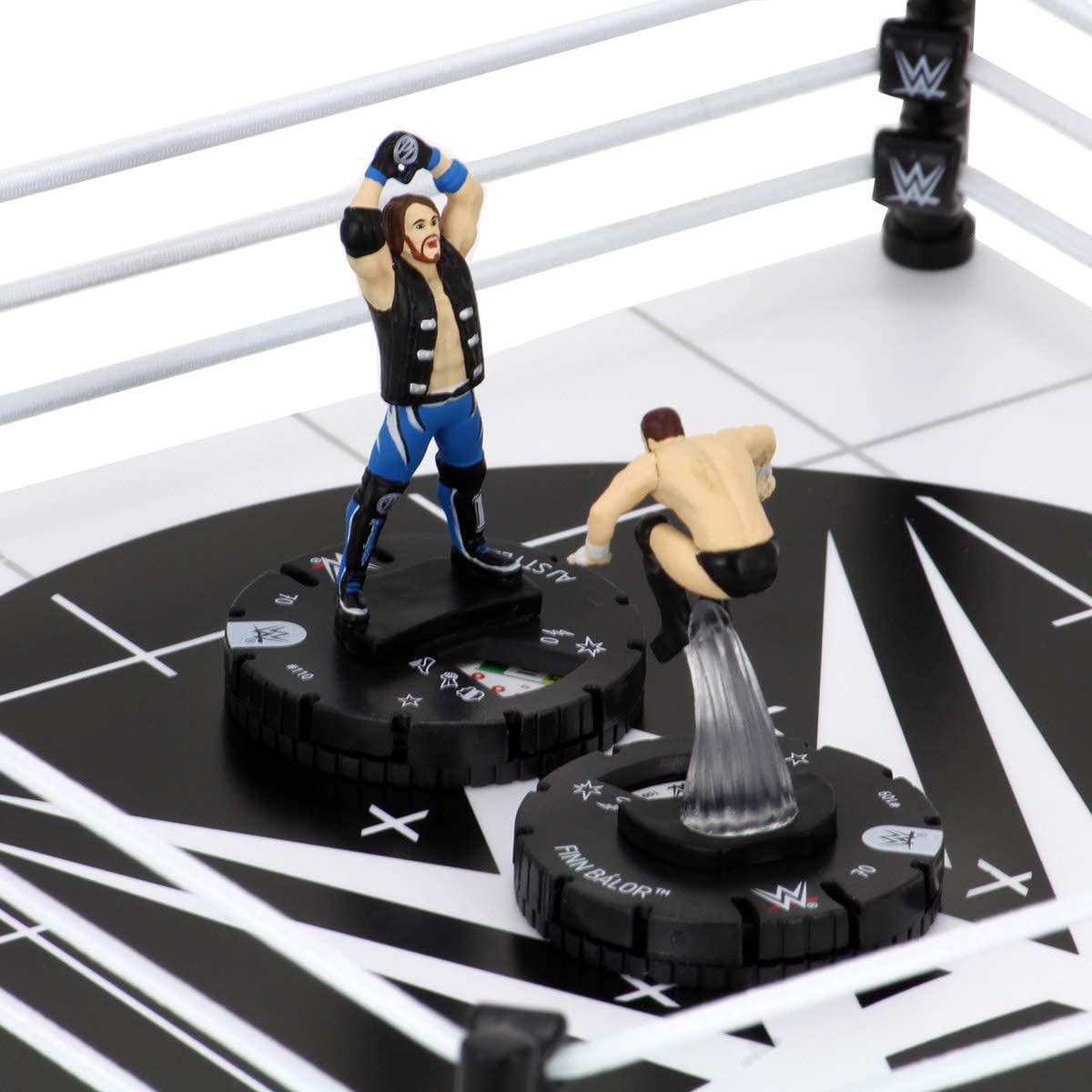 2019 WWE WizKids HeroClix Mixed Match Challenge Starter Set