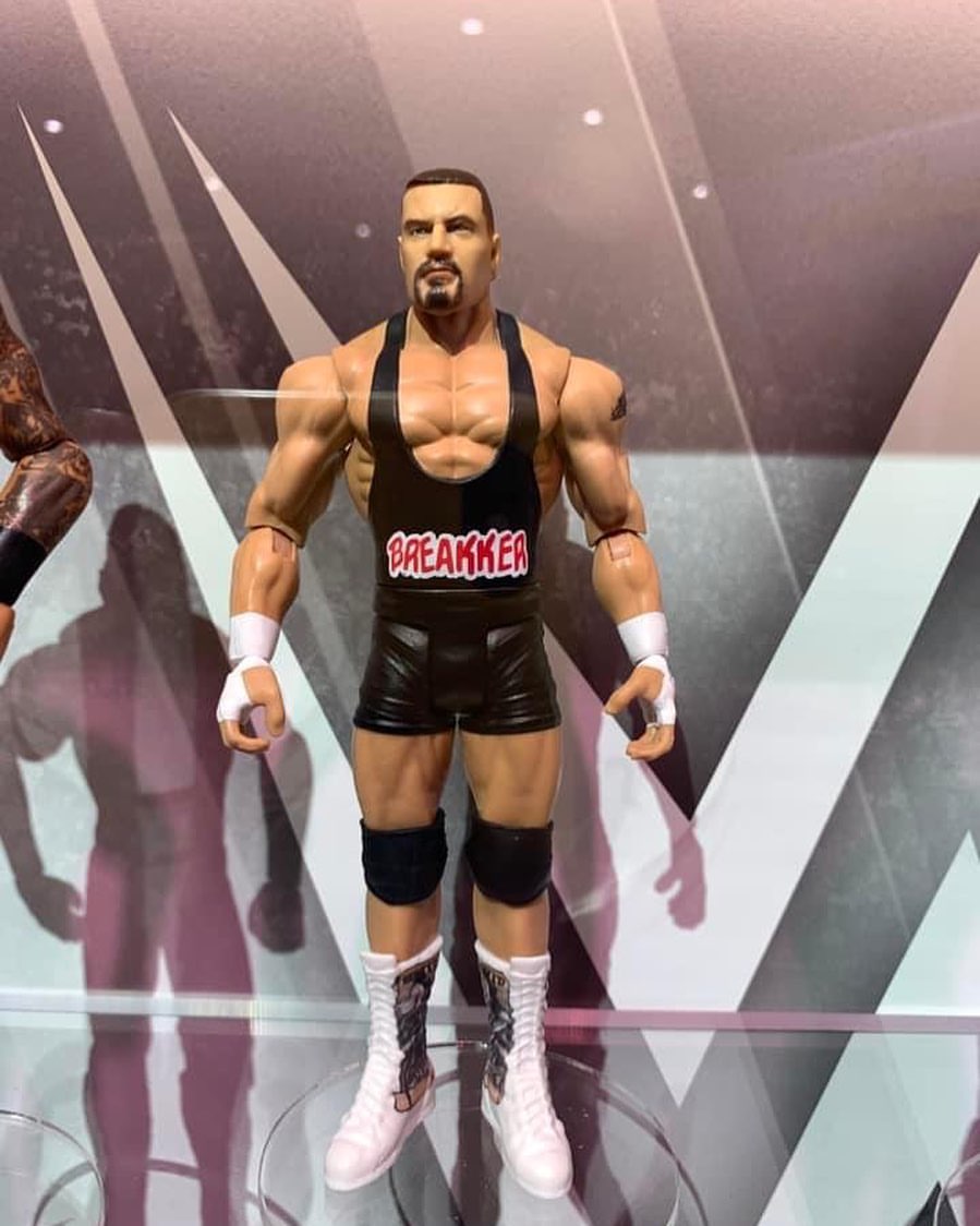 2022 WWE Mattel Basic Series 135 Bron Breakker