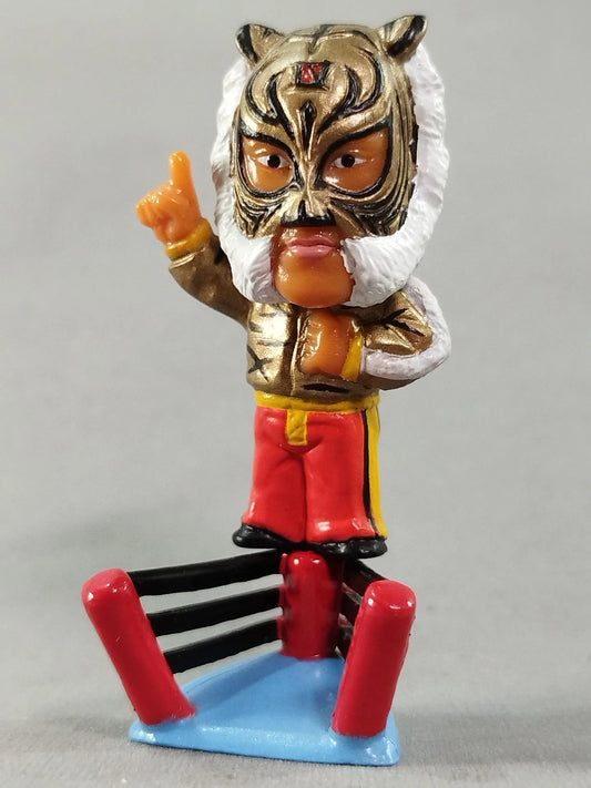 2007 CharaPro Mini Big Heads/Pro-Kaku Heroes Series 9 Tiger Mask IV [With Red Pants, In Pointing Pose]