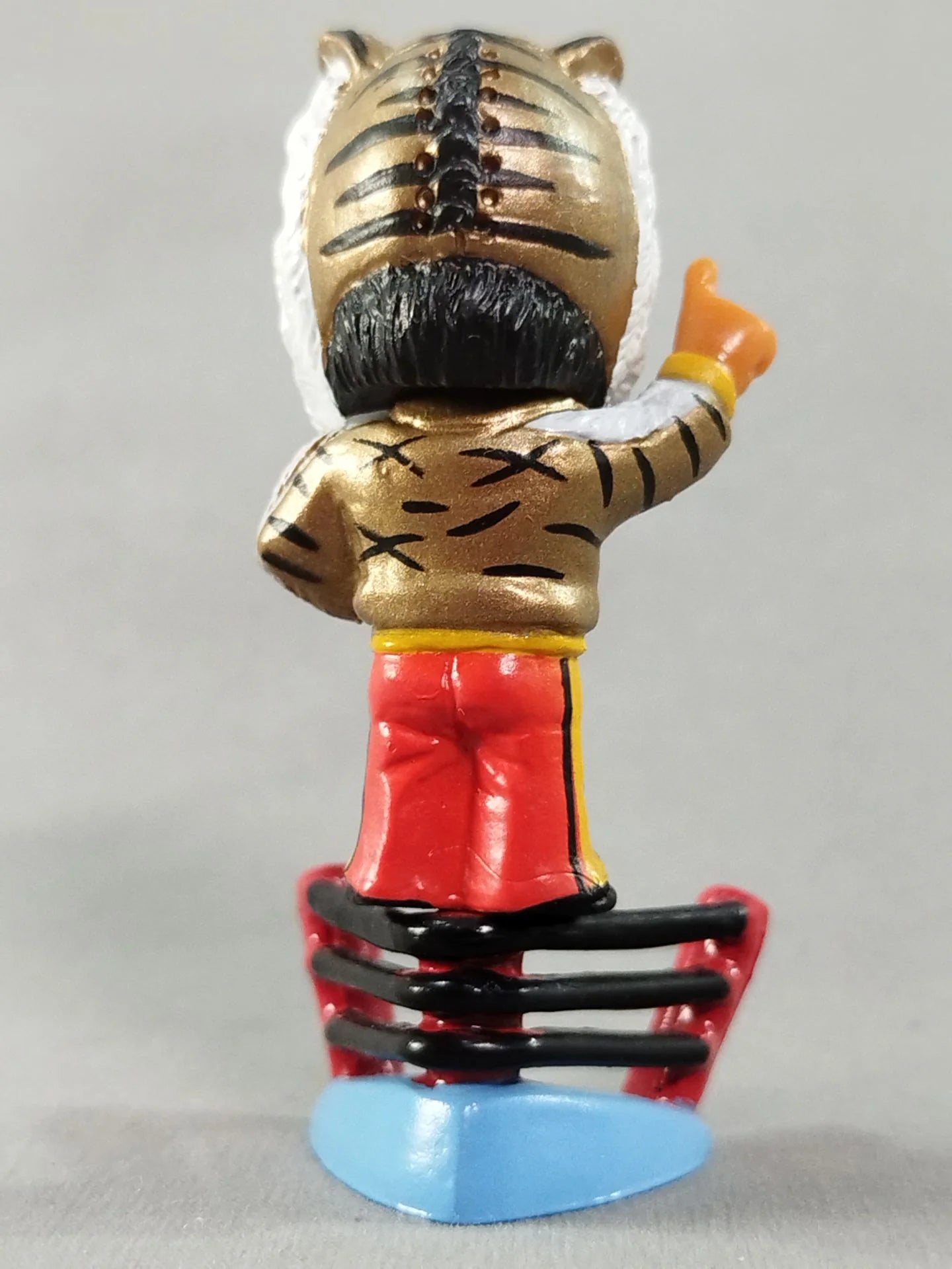2007 CharaPro Mini Big Heads/Pro-Kaku Heroes Series 9 Tiger Mask IV [With Red Pants, In Pointing Pose]