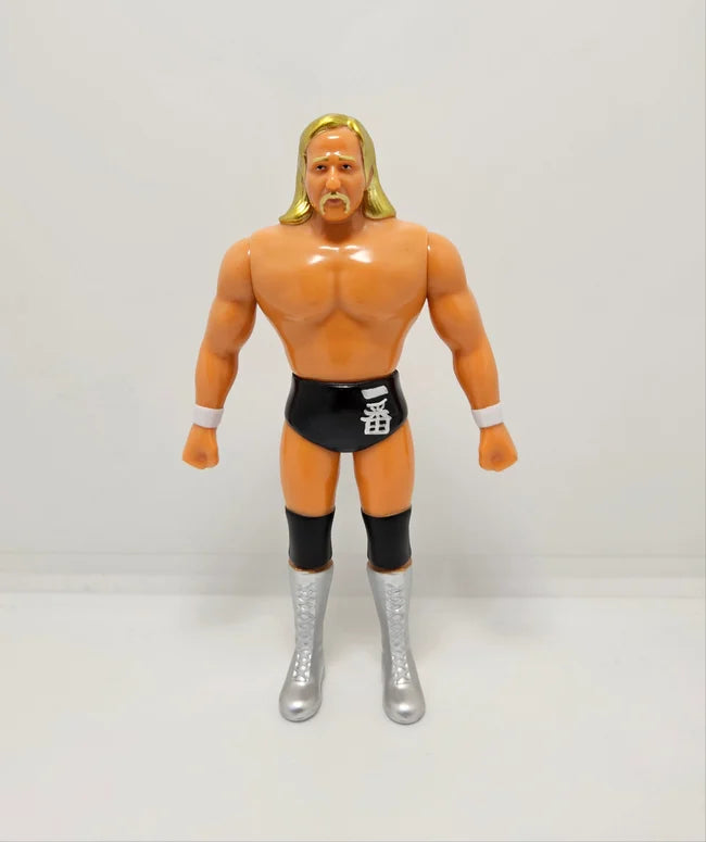 2024 WWE Junk Shop Dog Sofubi Pro Wrestling Series 4 Hulk Hogan [Ichiban]