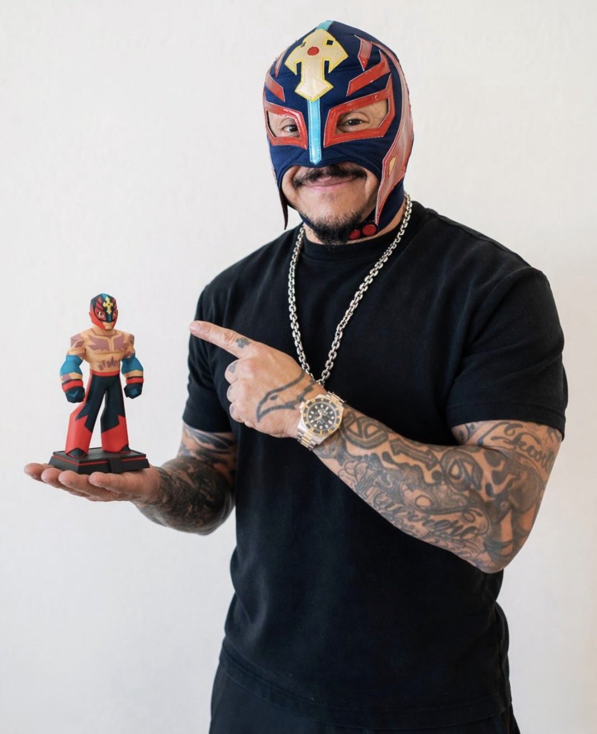TOYMAK3RS x Rey Mysterio Collectors Edition Figure