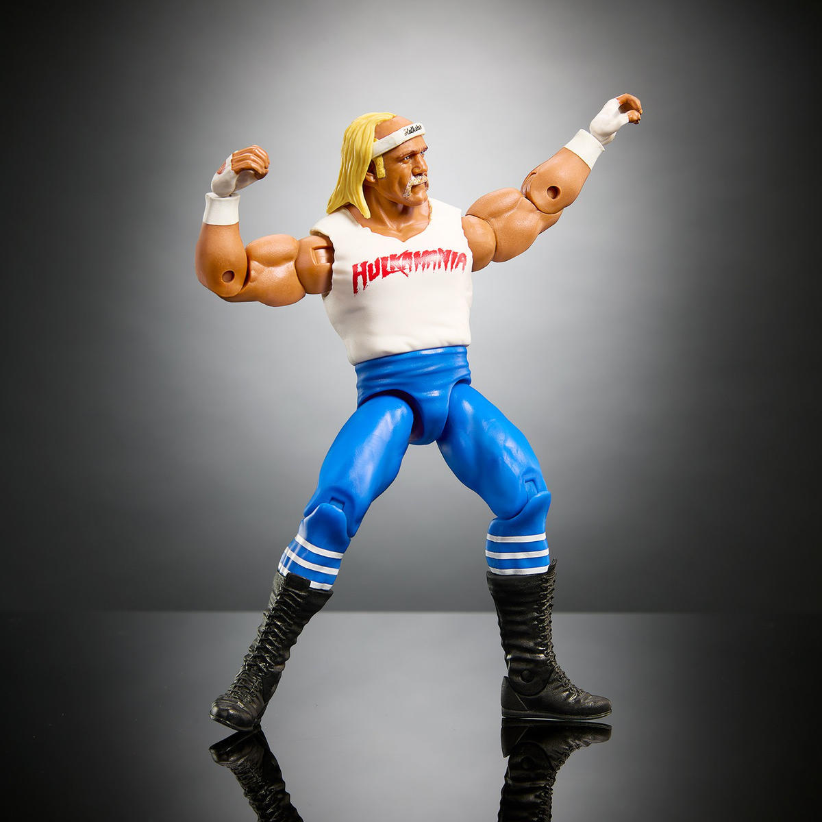 2023 WWE Mattel Basic Series 142 Hulk Hogan