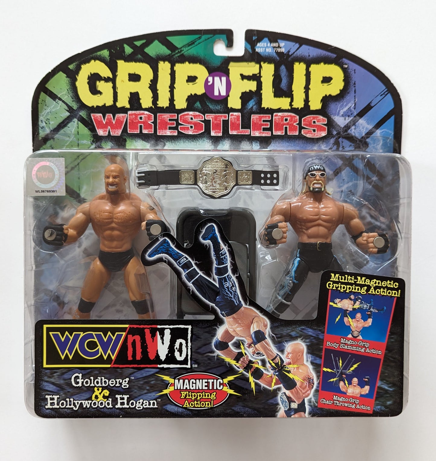 1999 WCW Toy Biz Grip 'N' Flip Series 1 Goldberg & Hollywood Hogan