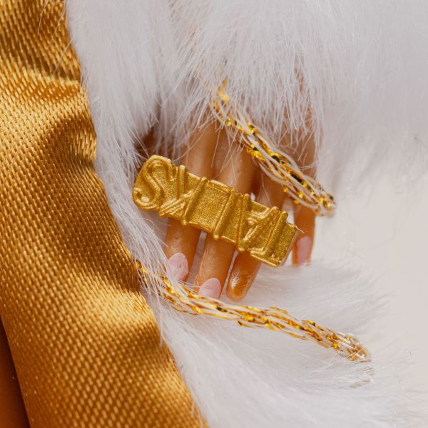 2025 AEW Jazwares Unrivaled Collection Shop AEW Exclusive Premier Edition Mercedes Moné