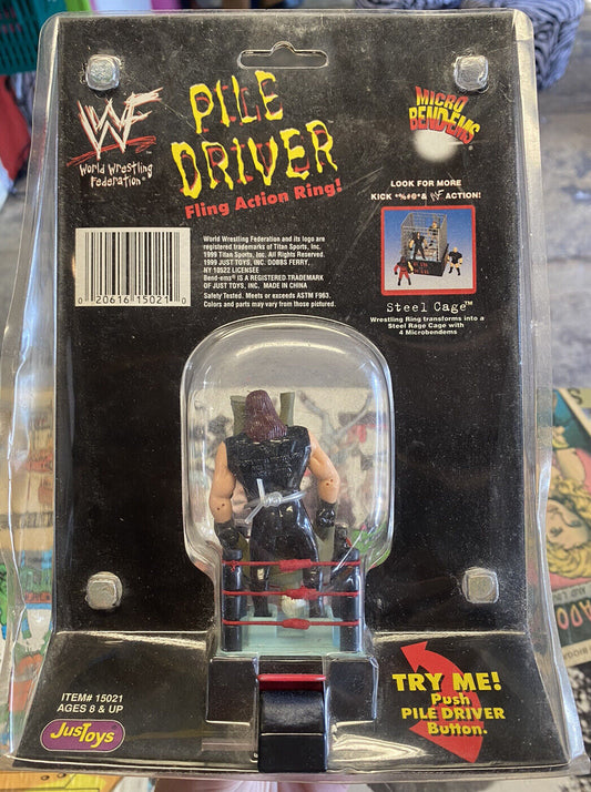 1999 WWF Just Toys Micro Bend-Ems Pile Driver Fling Action Ring Undertaker & Goldust