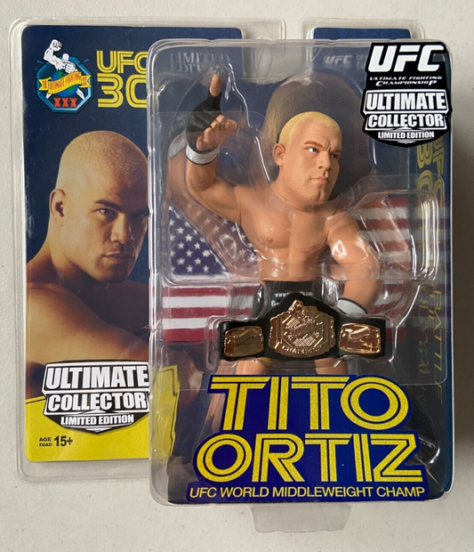 2013 Round 5 UFC 30 Ultimate Collector Tito Ortiz Limited Edition