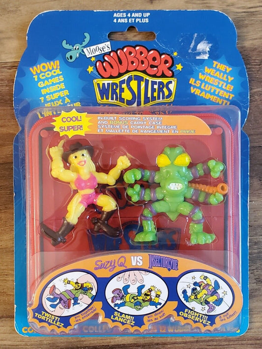 Moose Toys Wubber Wrestlers: Suzy Q vs. Insectorcyde