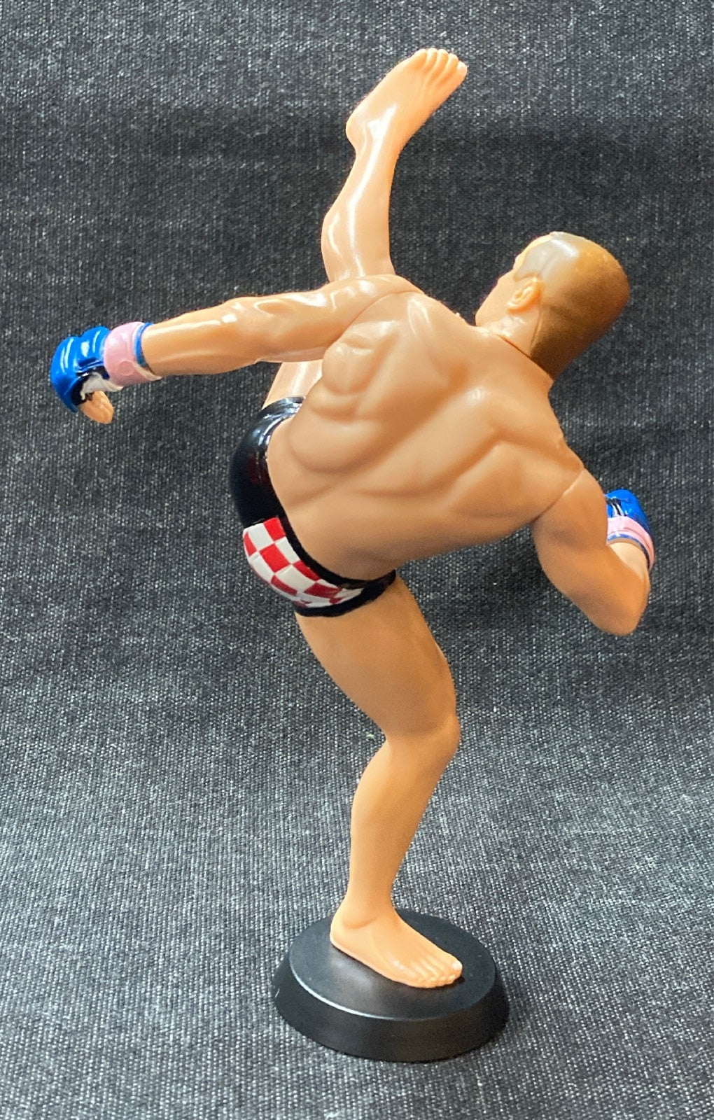 2004 Dream Stage HAO Collection Officially Licensed Wrestlers & Fighters Statues Mirko Cro Cop