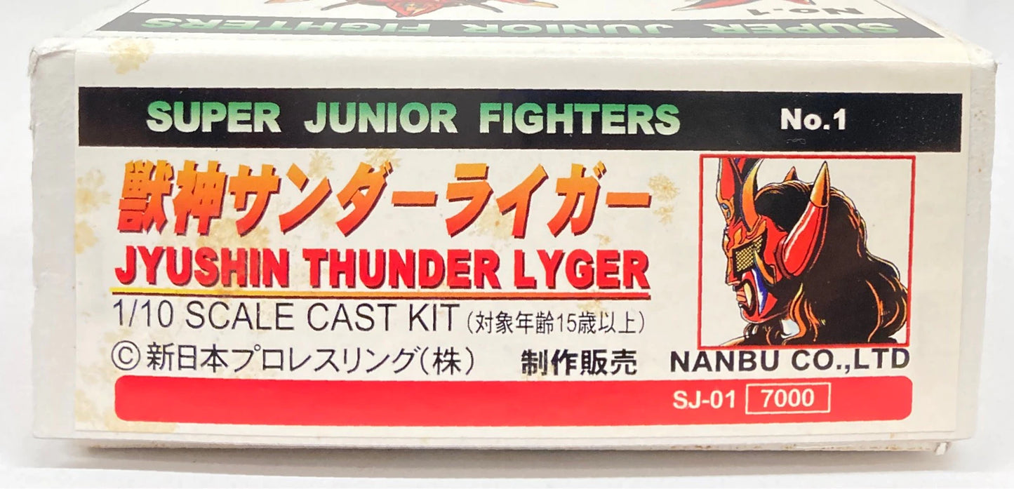 Nanbu Super Junior Fighters No. 1 Jyushin Thunder Lyger 1:10 Scale Cast Kit