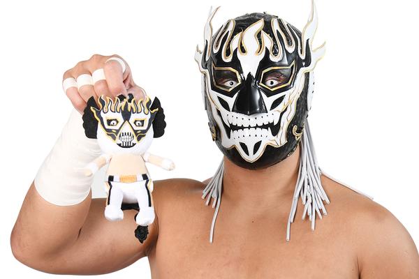 2022 NJPW Tokon Shop Exclusive Pyonsuke Series 5 El Desperado [White]