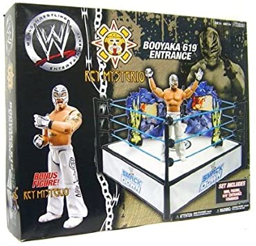 WWE Jakks Pacific Booyaka 619 Entrance [With Rey Mysterio]