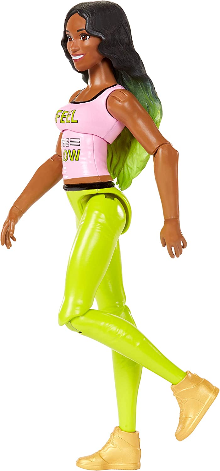 2017 WWE Mattel Superstar Fashions 6" Naomi