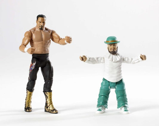 2010 WWE Mattel Basic Battle Packs Series 4 Chavo Guerrero vs. Hornswoggle