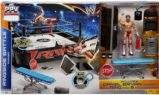 2014 WWE Mattel Basic Ringside Battle Playset [With Daniel Bryan, Exclusive]