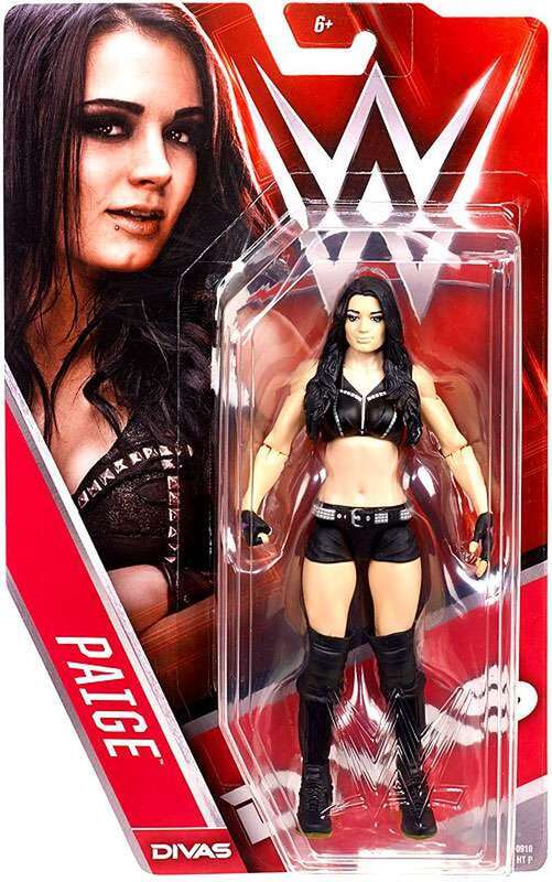 2015 WWE Mattel Basic Series 57 Paige