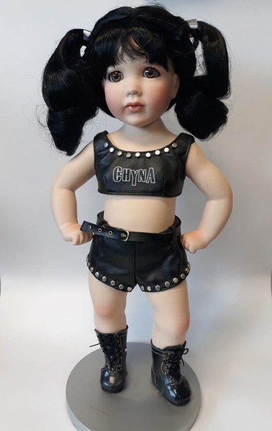 2001 WWF Danbury Mint Little Superstars Collection Little Chyna