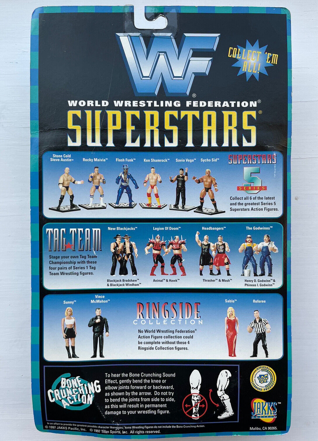 Jakks Pacific WWF/WWE Bone-Crunching Action Wrestling Action Figures ...