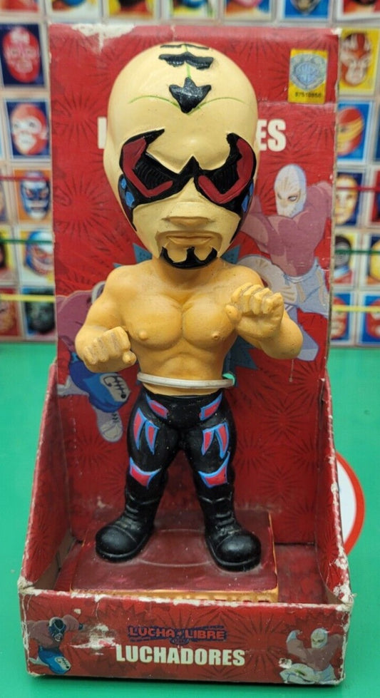 © luchalibrecentral714