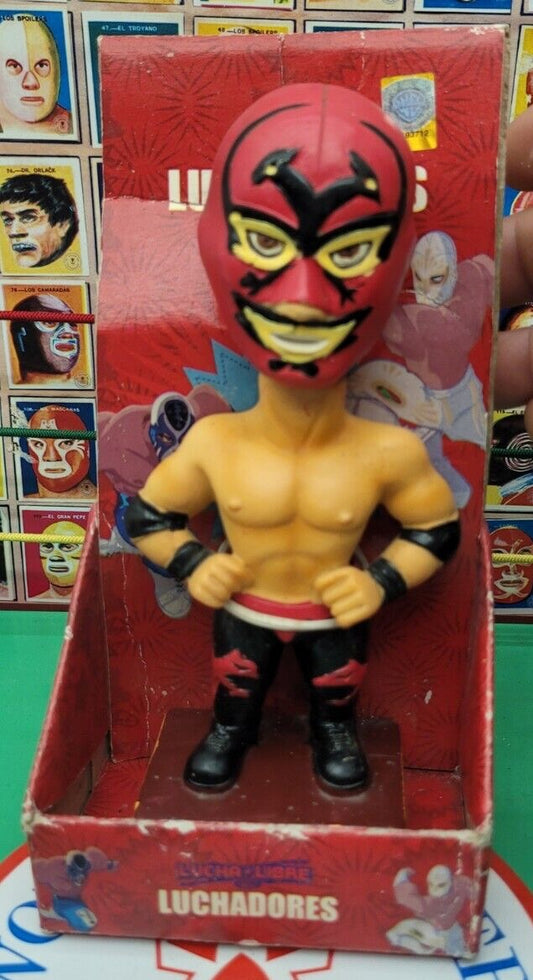 © luchalibrecentral714