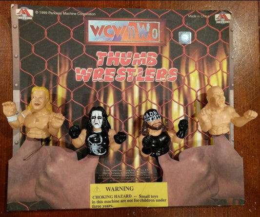 1999 WCW Parkway Machine Corporation WCW/nWo Thumb Wrestlers