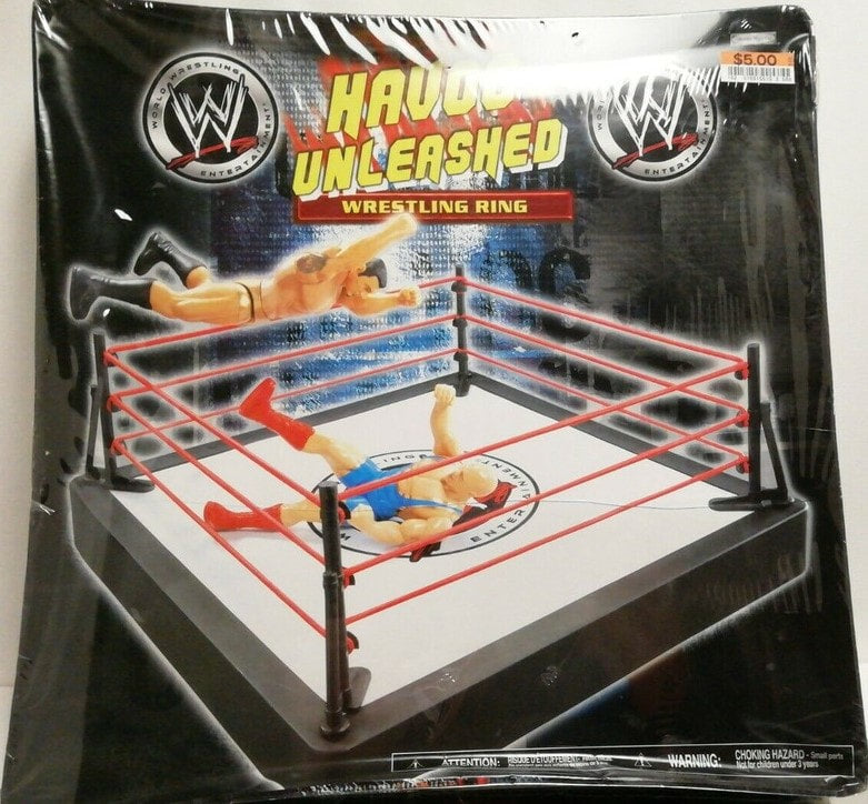 2005 WWE Jakks Pacific Bone-Crunching Action Havoc Unleashed Wrestling Ring