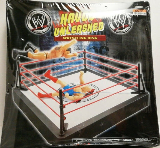 2005 WWE Jakks Pacific Bone-Crunching Action Havoc Unleashed Wrestling Ring