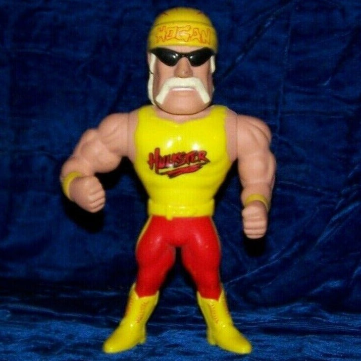 2000 WCW Shelcore Wristband Candy Dispenser Hulk Hogan